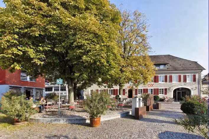 OX Hotel Caf&eacute; Bar Restaurant