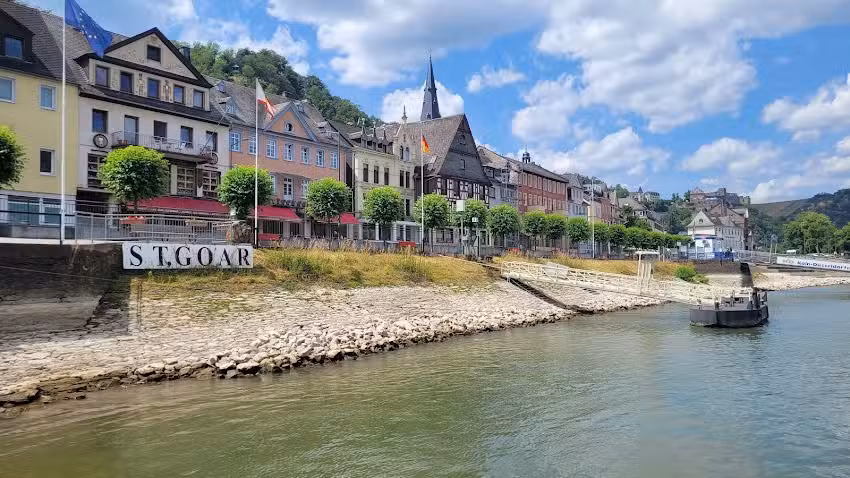 Panorama-Rheinblick St. Goar