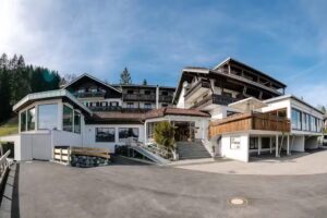 Panoramahotel K&uuml;hbergalp