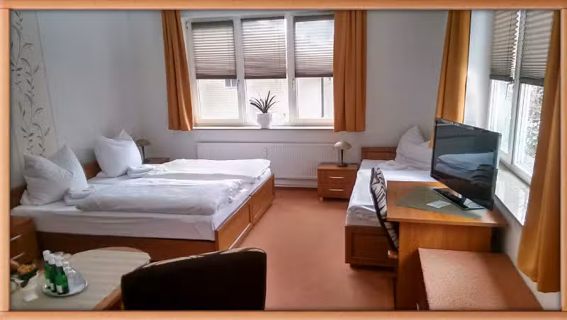 Pension &bdquo;Am Eichtalpark&ldquo;