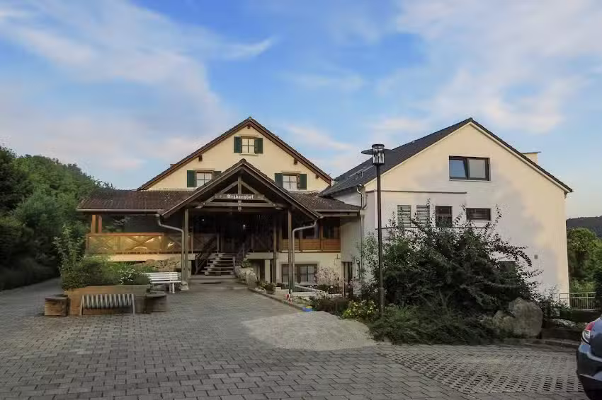 Pension Arzberghof G***