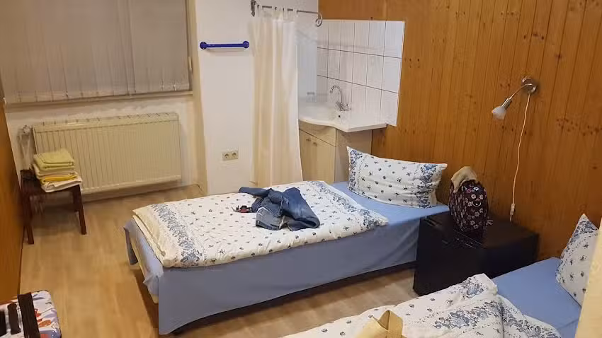 Pension CD International