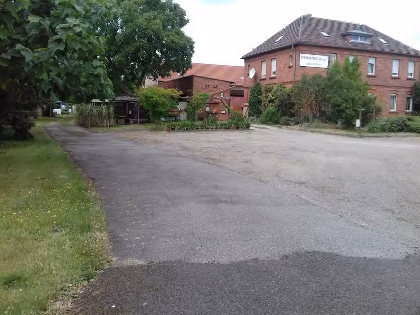 Pension Molly 1Bz. 2Bz und Monteur Zimmer mit k&uuml;che