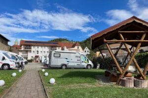 Pension und Caravanstellpl&auml;tze Schleusenblick