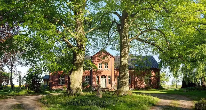 Pfarrhof Warbende
