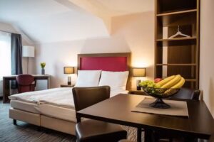 Point Hotel