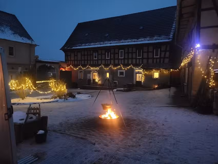 Raus-Zeit-Hof