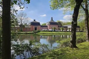 Reisemobilstellplatz Schlosspark Wickrath