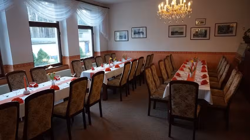 Restaurant & Pension Waldschl&ouml;sschen
