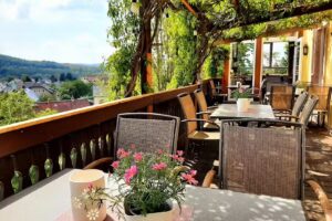 Restaurant und Hotel „Zur Falkenhöhe“