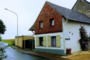 RL Guesthouses