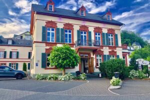 Romantik Hotel Villa Sayn