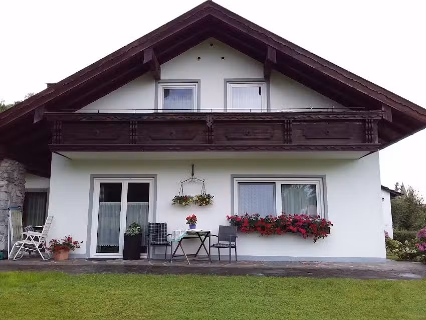 Rosa Gramsamer Pension