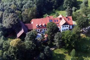 Schlo&szlig;berghof