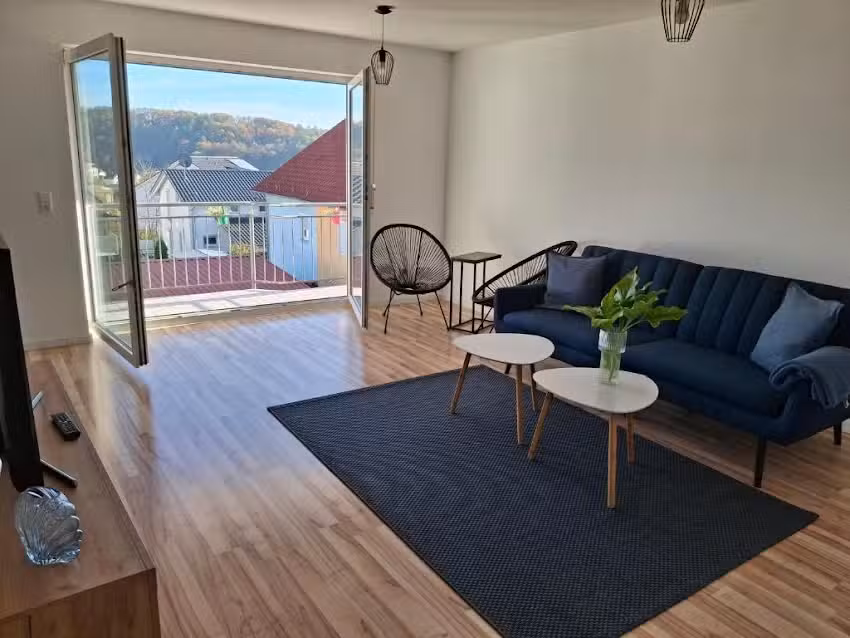 Sch&ouml;ne Ferienwohnung mit Balkon