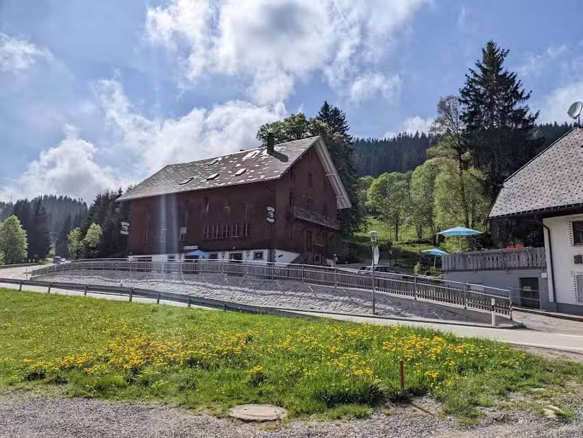 Sporthostel R&ouml;ssle