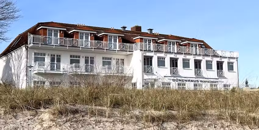 Strandhotel D&uuml;nenhaus
