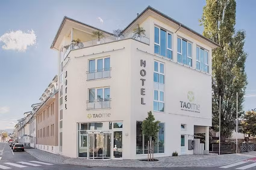 TAOme Stadthotel Breisgau &ndash; Gerwin R. Platz