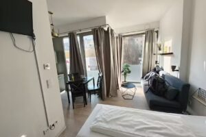 The Rix Studios & Suites