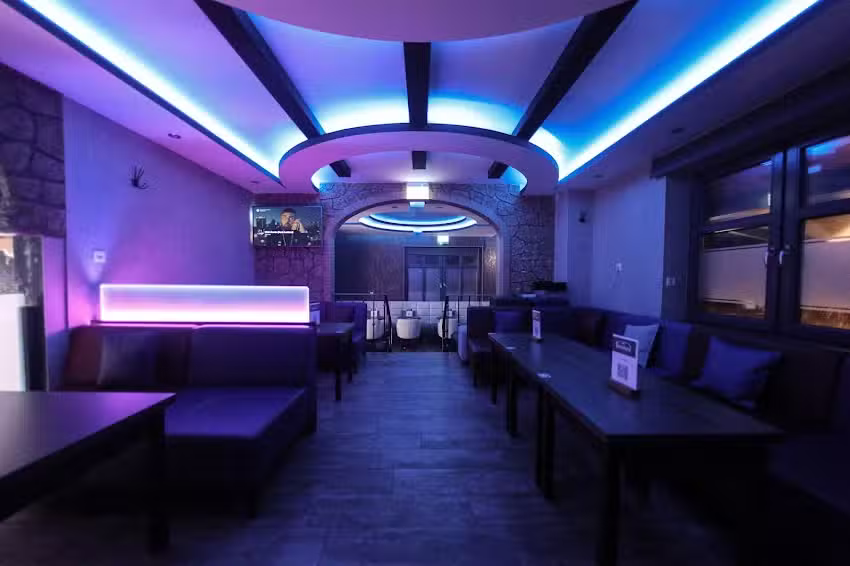 TIMEOUT &ndash; Cocktailbar &ndash; Shishabar &ndash; Biliard