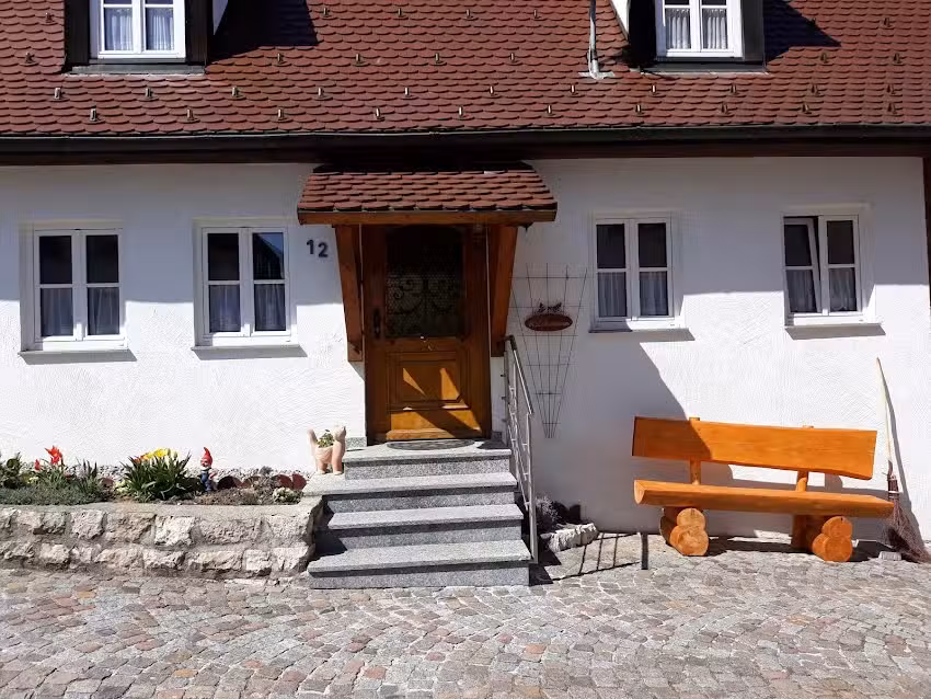 Tina&acute;s Hexenh&auml;usle