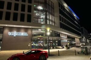 V8 HOTEL Classic Motorworld Region Stuttgart