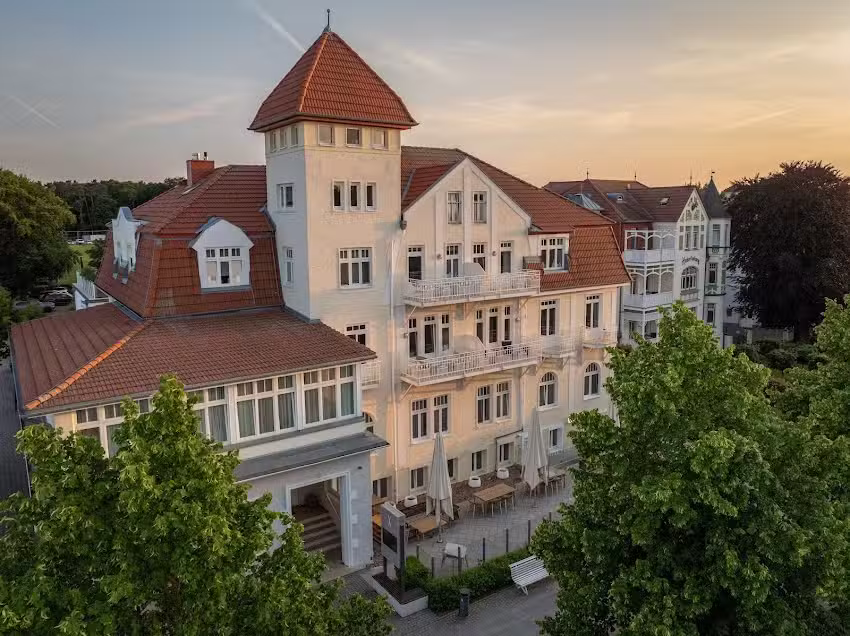 Villa Astoria