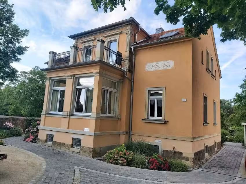 Villa Tini