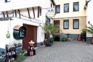 Weingut und Brennerei Konzen-Dehren