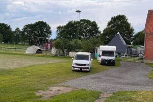 Wohnmobilstellplatz an der Poitou-Eselweide
