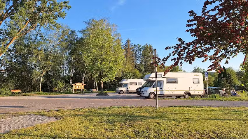 Wohnmobilstellplatz Impfingen