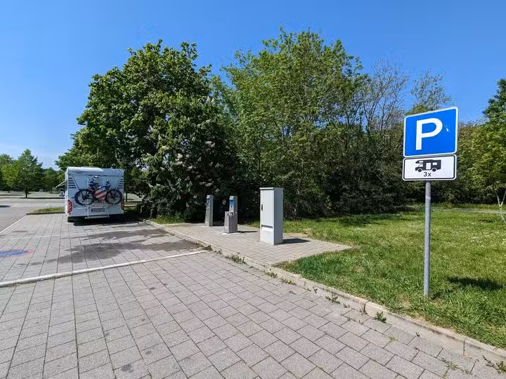 Wohnmobilstellplatz Markranst&auml;dt