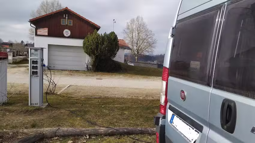 Wohnmobilstellplatz Perlesreut