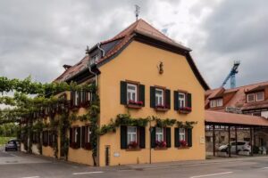 Wohnpension am Rhein, Inge Schulte