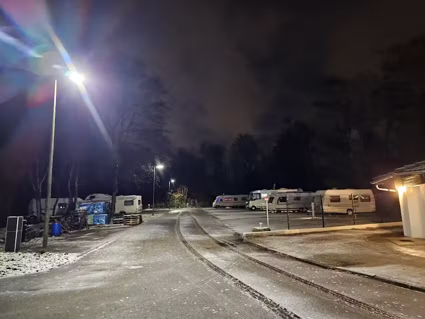 Wohnwagenstellplatz am Neubruch