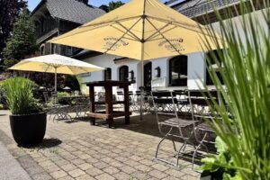 Zur Borke